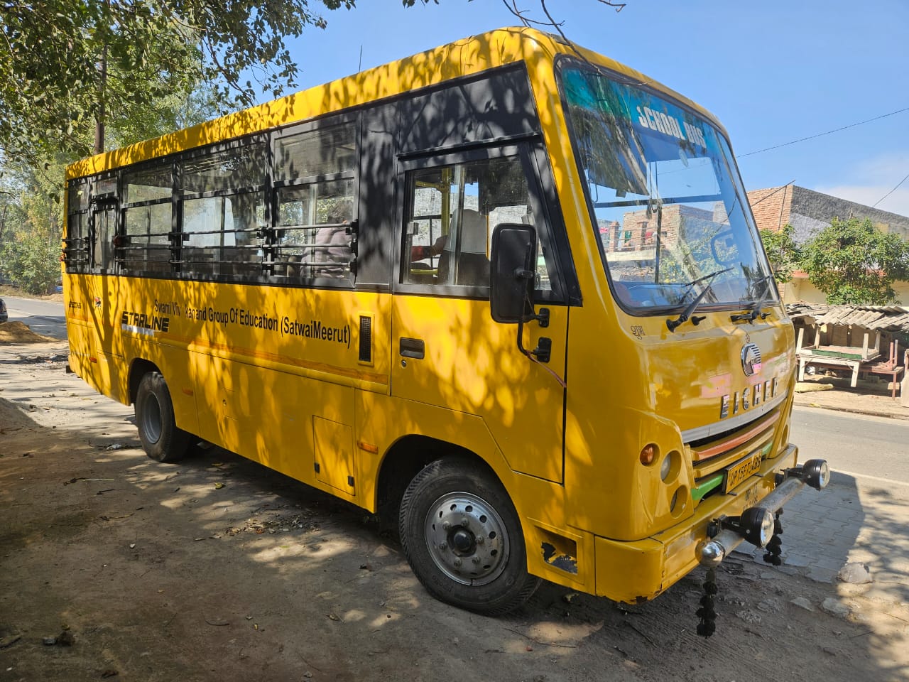 Tempo Traveller on Rent in Hapur